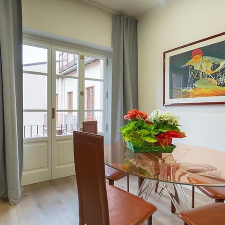 Stunning & Luxurious 1Br Apt 1 Min Walk By Duomo Florença Exterior foto