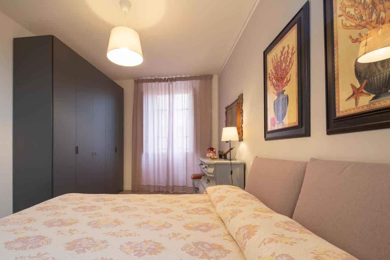 Stunning & Luxurious 1Br Apt 1 Min Walk By Duomo Florença Exterior foto