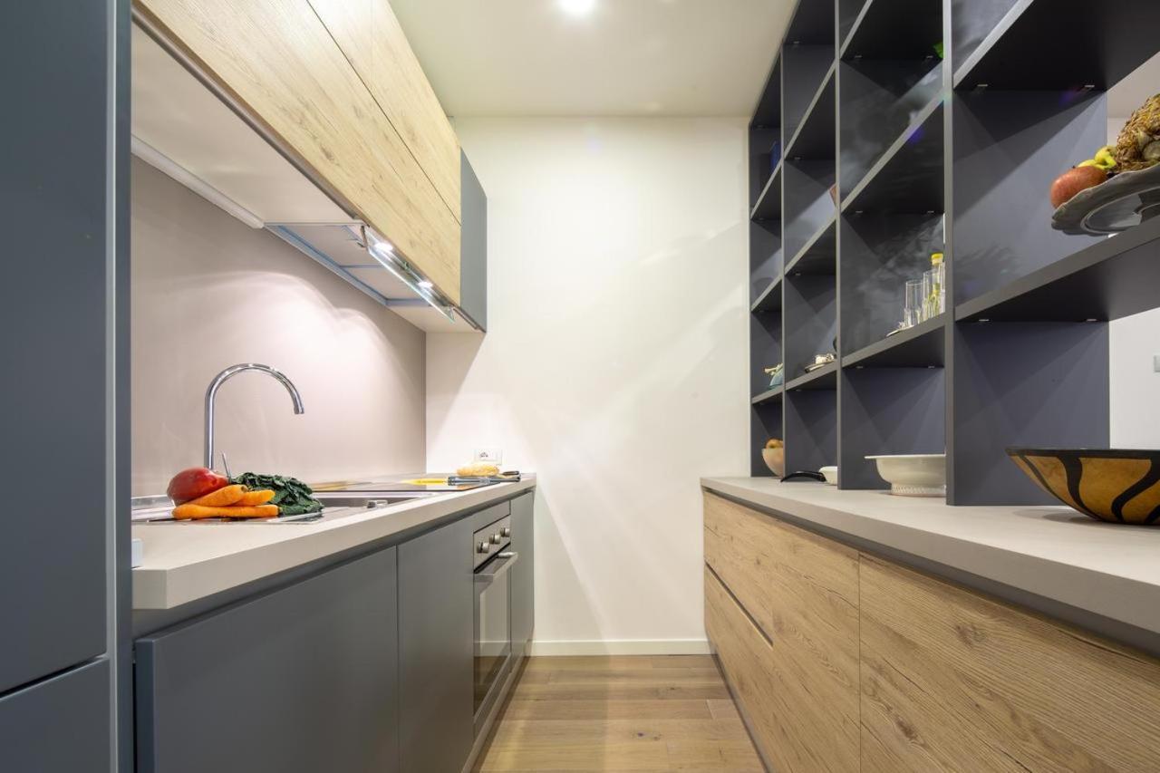Stunning & Luxurious 1Br Apt 1 Min Walk By Duomo Florença Exterior foto